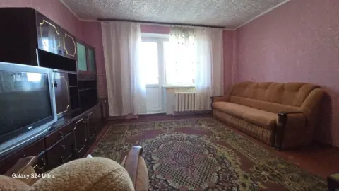 Продаю, ☝️3х ком. Кв. (68м²) в 🌍енакиево! 💰цена: 2.1 млн  рублей! Днр, 🌍 енакиево, (ватутина) ул. Са... - фотография