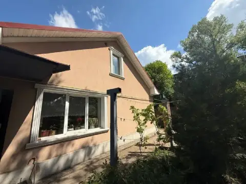Продажа частного 🏡 дома

🌇Донецк, калининский район рядом калининский рынок, бул. Шевченко ул. Цусим... - фотография