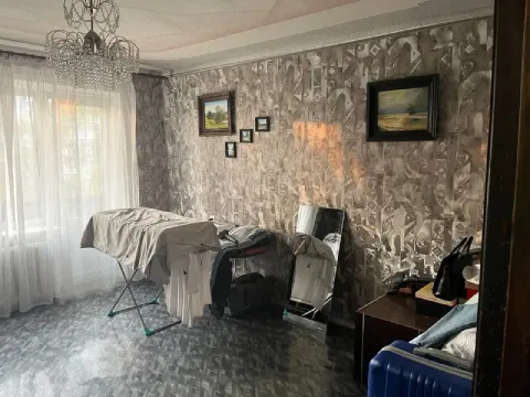 Цена снижена!!! Продам 3-комнатную квартиру от собственника не агентство в центре г. Харцызска, ул.... - фотография