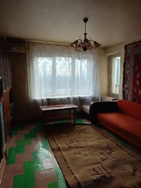 🏡Продаётся комнатная квартира г. Донецк днр
🗺Кировский р-н, ул. Бирюзова 57

✅Этажность–5/9 жилого д... - фотография