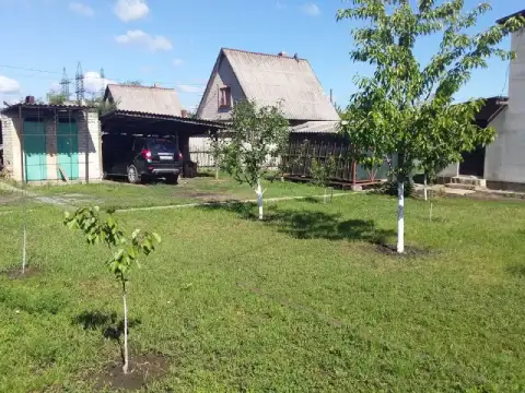 🏡Продаётся двухуровневая дача г. Макеевка днр
🗺Район жд вокзала, садовое общество снт

✅Общая площад... - фотография