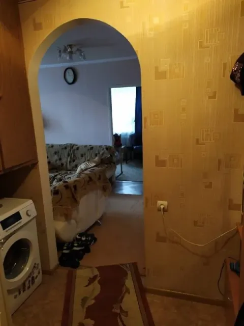 🏡продаётся комнатная квартира г. Енакиево днр 🗺ориентир: остановка карина ✅квартира расположена на в... - фотография