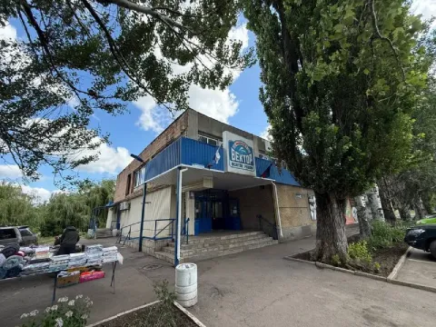 Продажа помещения в центре харцызска 600 м2 - пр мира - шикарное расположение! ☎️+79490370636 ⚜️ про... - фотография