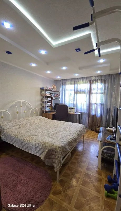 Продам трехкомнатную квартиру

🌇Донецк, ул. Петровского, 126а (центр текстильщика, ориентиры: пту №2... - фотография