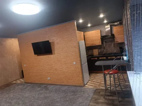 ✨двухкомнатная квартира посуточно в харцызске!!!✨ новый ремонт. В квартире есть все необходимое для... - фотография