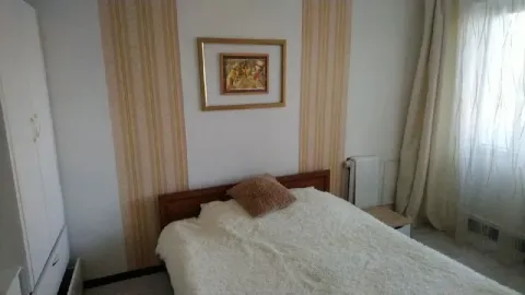 Харцызск сдаётся посуточно ☀️ 2 комнатная квартира☀️ самый верх черемушек☀️ есть все необходимое☀️ в... - фотография