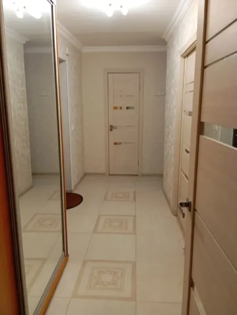 🏡продаётся 2-двухкомнатная квартира 🌇город: донецк днр 🏙️район: киевский шахтерская площадь • этажно... - фотография