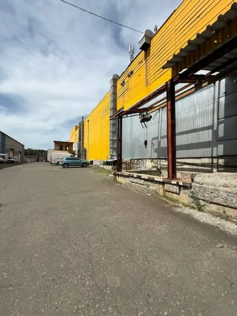 Аренда отдельно стоящего здания-бывший гипермаркет мебели margo. 📍ул.9 января - документы рф 🇷🇺 📍799... - фотография