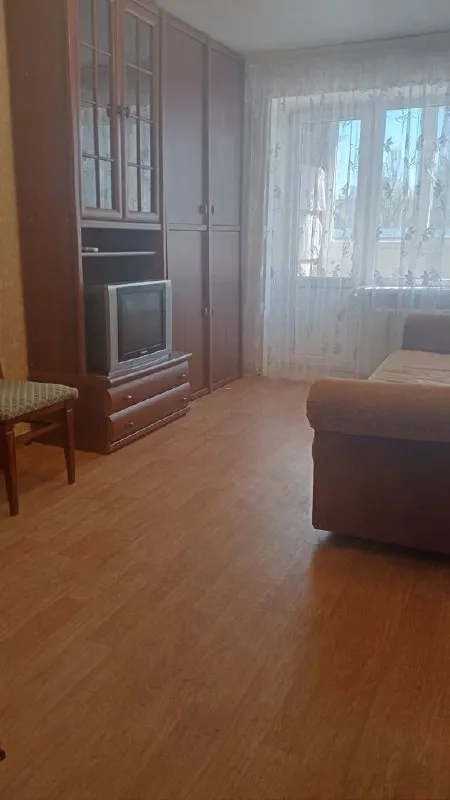 🏡Сдается 1к. Квартира.
🌇Город донецк днр
🗺Ул. Университетская 102 (напротив донецк-сити).
5 Этаж.

•... - фотография
