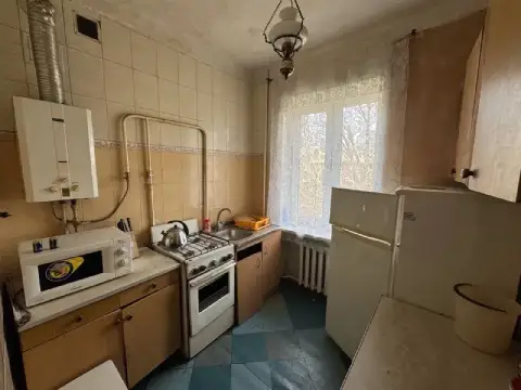 Продажа 2-х комнатной квартиры под ремонт на киевском проспекте 19!

Статус - твой выбор в мире недв... - фотография