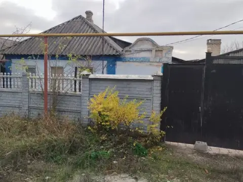 🏡Продаётся отдельно стоящий дом в городе макеевка днр
🗺Посёлок осипенко

• Общая площадь–83 м2
• Уча... - фотография