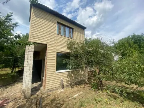 Продажа квартиры на земле в петровском районе донецка!земля приватизирована!

Ан «статус» - твой выб... - фотография