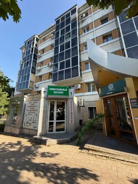 Продажа 2 х комнатной квартиры челюскинцев пересечение с бульваром шевченко!

Агентство недвижимости... - фотография