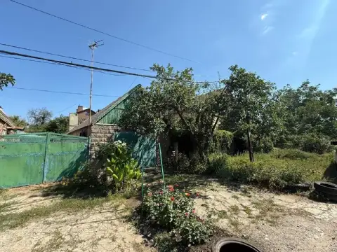 Продажа приватизированного земельного участка 3,8 сотки

🌇Донецк, калининский район, улица володарск... - фотография
