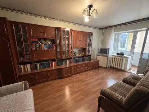 Продажа 1 комнатной квартиры в буденновском районе донецка!

Агентство недвижимости «статус» - твой ... - фотография