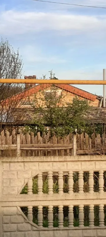 Продаётся дом с участком земли 15сот. Донецк р. Кировский район горгаза,
30 Й рынок
Реконструировано... - фотография