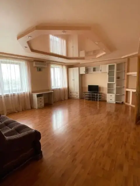🏡Продаётся 3-х комнатная квартира
📍Г. Донецк днр
Ворошиловском р-н
Бульвар школьный

•Этажность–13/1... - фотография