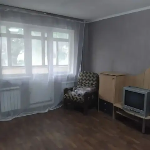 Продается 1-комнатная квартира
Продается от собственника❗

🌆Донецк на проспекте ильича📌

🔹2 Этаж 5 э... - фотография