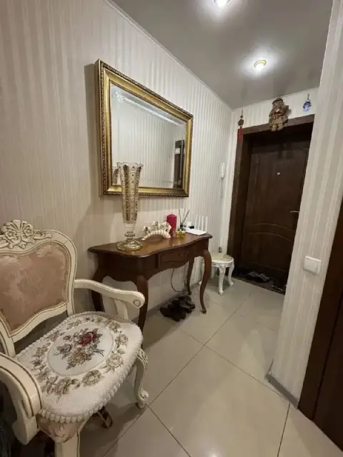 Продам двухкомнатную квартиру
Продажа от собственника❗️

🌇Донецк в петровском районе📌

🔹2 Этаж пятиэ... - фотография
