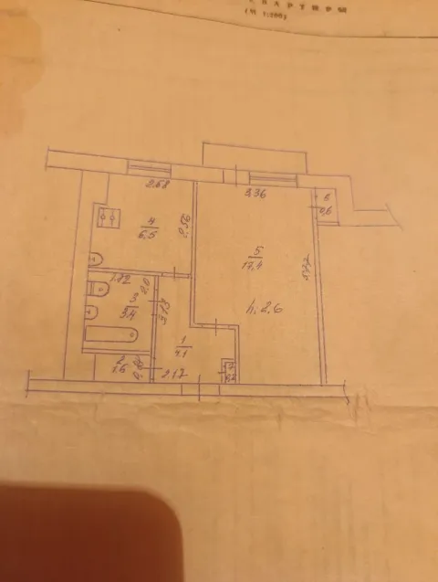 Продам1 комнатную квартиру квартал г 9/9. Г. Торез. Под ремонт, отопление отключено, без долгов, вне... - фотография