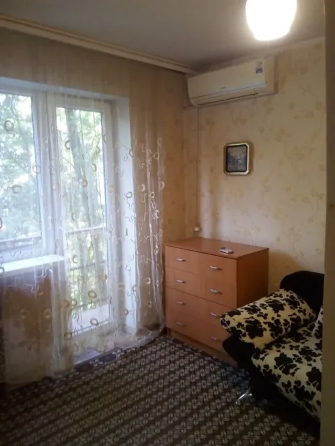 Донецк днр 1х комнатных квартир рн. Текстильщик цена 1600 000 руб агентство недвижимости ☎+794940460... - фотография