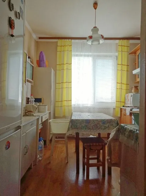 Недвижимость донецк днр. Продажа 3 комн кв калининский рн. Грузия цена 6800 000 руб агентство недвиж... - фотография