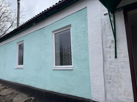 Продам дом, в хорошем состоянии, отдельный с газом и центральной канализацией в центре донецка на ул... - фотография