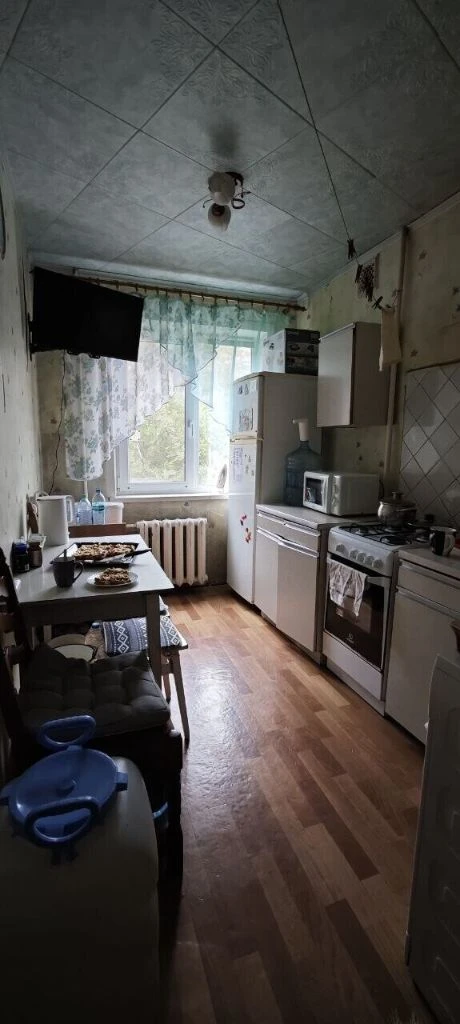 Сдается 1 комнатная квартира, пр. -т ленинский д.35
В ленинском районе. На 2- м этаже 9 - ти этажног... - фотография