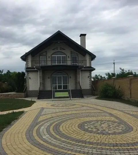 Продам лучший дом в андреевке, своя скважина.
Продам очень красивый, современный дом в коттеджном по... - фотография