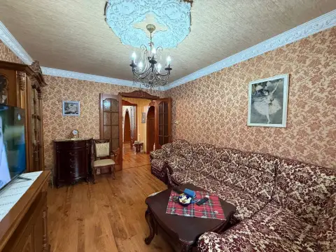 Продается уютная 4 к. Квартира в калининском районе, ул. Владычанского, рядом с пр. Ильича, парк гул... - фотография