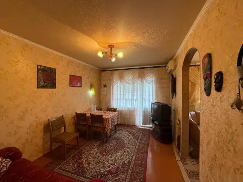 4К. Квартира — кировский район, ул. Островского 31-32
86,5 Кв. М.
Этаж: 6/9

Просторная четырехкомна... - фотография