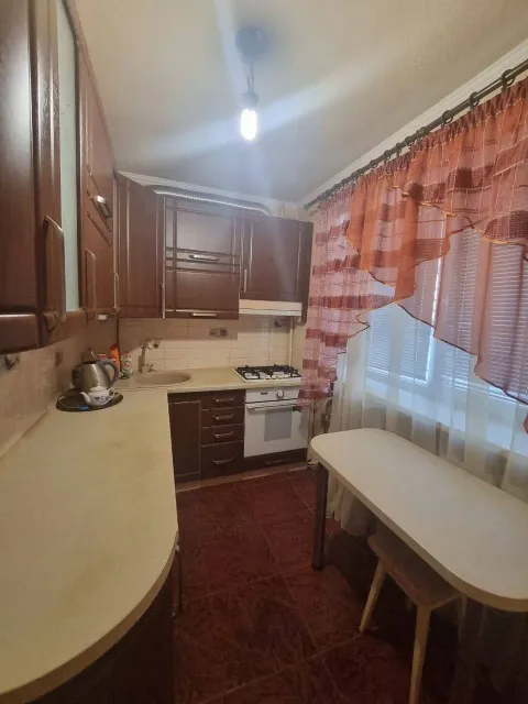 2К. Квартира — ленинский район, ул. Стадионная,
1/5
Общая площадь — 45 кв. М.
Описание: продается 2-... - фотография