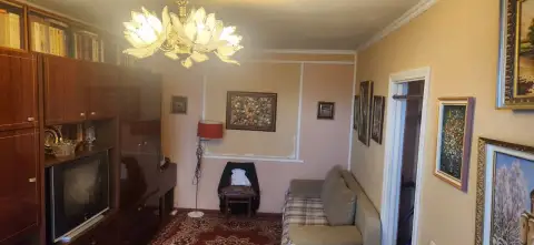 2-К квартира, не угловая, над квартирой чердак. Хорошее жилое состояние. Бойлер. Площадь 48 кв. М. Ж... - фотография