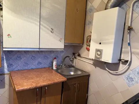 2К. Квартира — кировский район, ул. Кирова, 445, абакумова
Общая площадь — 46 кв. М.
Этаж: 2/3

Комн... - фотография