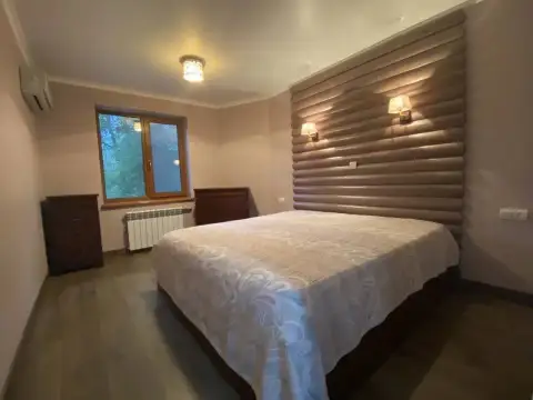 4К. Квартира — кировский район, текстильщик, ул. Петровского, 107б
Общая площадь — 93 кв. М.
Этаж: 2... - фотография