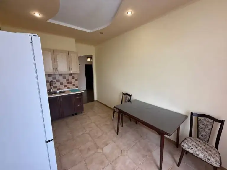 Продажа однокомнатной крупногабаритной квартиры
🌇Донецк, в новострое - киевский район, улица миронова 15 / ориентир - ветка📍
✅Консьерж, паркинг
✅Закрытая территория
✅Просторный санузел
✅В квартире очень тепло
✅Бойлер
✅Сделан качественный ремонт
Есть абсолютно вся ме. .. S="emoji" style="background-image:url('//telegram. Org/img/emoji/40/e29d97.png')">❗️
🅿Рядом есть стоянка для автомобиля!
👁Показ возможен в любое время! 🔑ключи в агентстве
💰Цена : 5.700.000 ₽
Реальному клиенту - реальный торг‼️
📲☎️+79496455686
Подписаться | дать объявление - фотография - 6