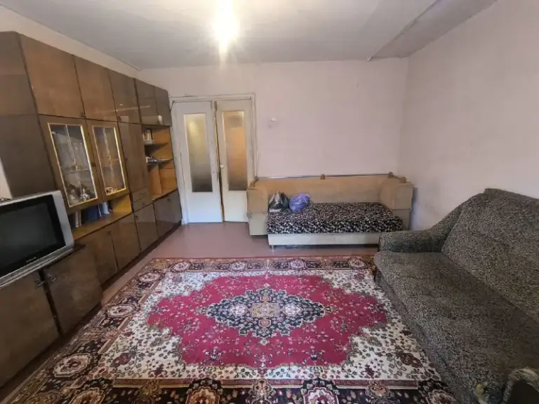Звоните!☎️+79495131300

Срочная продажа 3х комнатной квартиры в киевском районе донецка‼️

📍Улица университетская - донецк сити

Расположена в девятиэтажном доме, на втором этаже‼️

Документы полностью готовы к сделке
Собственник в донецке

📌Общая площадь квартиры 67 кв. М
📌Комнаты раздельные
📌Квартира теплая
📌Вода по графику
📌Коммуникации поменяны

Насыщенная инфраструктура:
- Детские сады
- Школы
- Продуктовые магазины
- Супермаркет
-Торговый центр
👌Развитая транспортная развязка в любую точку города. Остановки маршрутного такси в шаговой доступности.

Цена 4 700 000 руб

☎️+79495131300 - фотография - 2