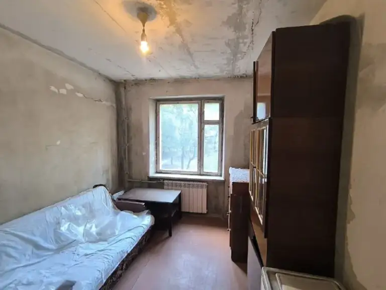 Звоните!☎️+79495131300

Срочная продажа 3х комнатной квартиры в киевском районе донецка‼️

📍Улица университетская - донецк сити

Расположена в девятиэтажном доме, на втором этаже‼️

Документы полностью готовы к сделке
Собственник в донецке

📌Общая площадь квартиры 67 кв. М
📌Комнаты раздельные
📌Квартира теплая
📌Вода по графику
📌Коммуникации поменяны

Насыщенная инфраструктура:
- Детские сады
- Школы
- Продуктовые магазины
- Супермаркет
-Торговый центр
👌Развитая транспортная развязка в любую точку города. Остановки маршрутного такси в шаговой доступности.

Цена 4 700 000 руб

☎️+79495131300 - фотография - 5