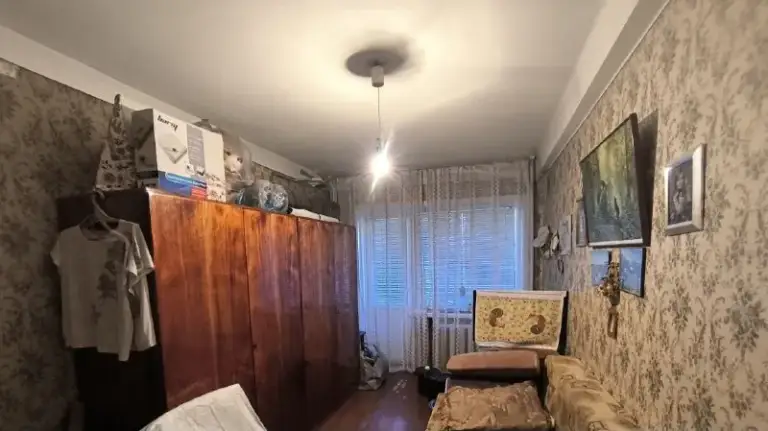 Продам трёхкомнатную квартиру

🌇Донецк, калининский район, грузия - парк гулливер, проспект ильича 83📍

📃Документы к сделке готовы
✅Площадь квартиры 61 кв. М
✅Установлены пластовые окна
✅Квартира с двумя застекленными лоджиями
✅Крыша не течет, есть технический этаж
✅Квартира не угловая
Насыщенная инфраструктура:
Детские сады, школы, ... ="5449494525670082610">✅развитая транспортная развязка в любую точку города. Остановки маршрутного такси в шаговой доступности.
🌎До центра города 3 минуты на машине

💰Стоимость 5 300 000 руб.
Реальному клиенту торг❗️
👁Показ в любое время

📲☎️ +79495059339 Ан

Подписаться | дать объявление - фотография - 5
