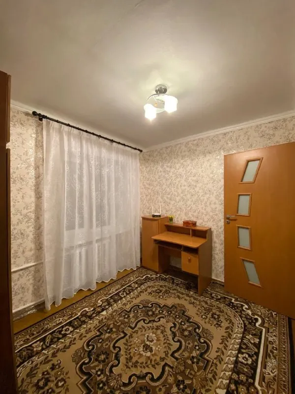 ‼️Продажа квартиры‼️

🏡Продаётся трёхкомнатная квартира петровский район
🗺Г. Донецк днр ул. Ревякина 30

✅Этажность–2/2 жилого дома
✅Общая площадь–44 м2

✅Спальные комнаты небольшие
✅Сантехника, трубы, проводка новые
✅Выполнен косметический ремонт
В спальне утеплены стены
✅Санузел совмещенный, выложен кафелем, имеется стиральная машинка
✅В зале есть кладовая
✅Балкон
🧾Документы готовы
🔥Собственник

💴Цена: 2🍋500.000 руб
☎️+7(949) 043-07-22 Ирина

Недвижимость днр - фотография - 4