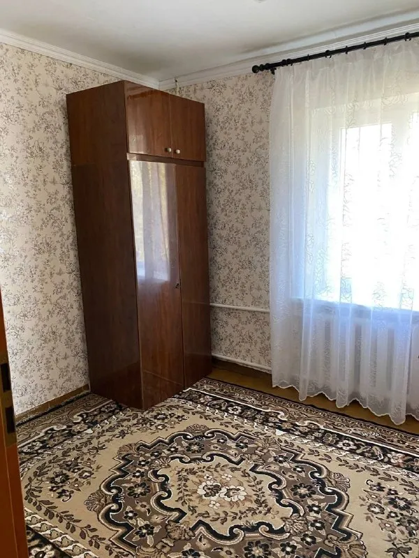 ‼️Продажа квартиры‼️

🏡Продаётся трёхкомнатная квартира петровский район
🗺Г. Донецк днр ул. Ревякина 30

✅Этажность–2/2 жилого дома
✅Общая площадь–44 м2

✅Спальные комнаты небольшие
✅Сантехника, трубы, проводка новые
✅Выполнен косметический ремонт
В спальне утеплены стены
✅Санузел совмещенный, выложен кафелем, имеется стиральная машинка
✅В зале есть кладовая
✅Балкон
🧾Документы готовы
🔥Собственник

💴Цена: 2🍋500.000 руб
☎️+7(949) 043-07-22 Ирина

Недвижимость днр - фотография - 5