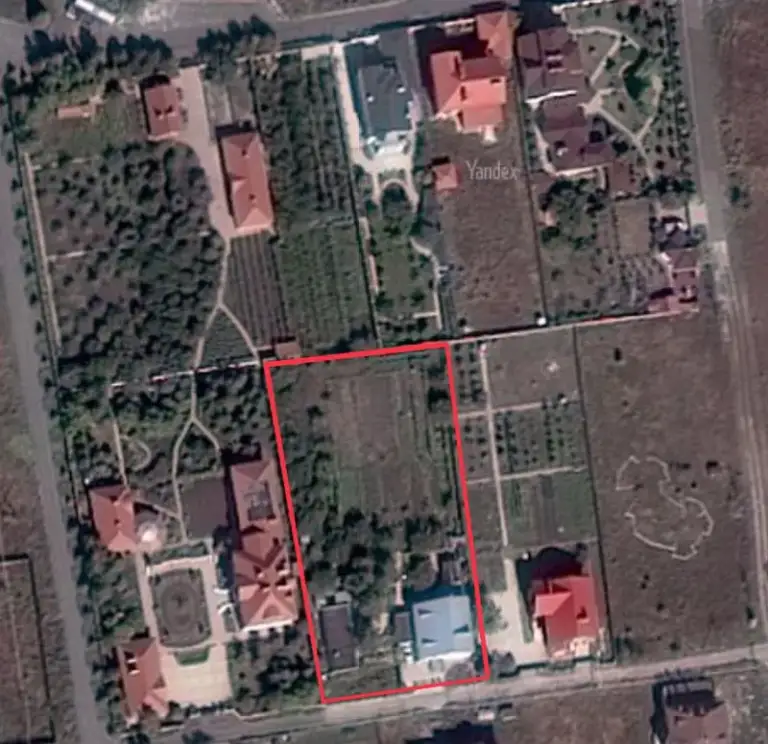 Продам 3-этажный 🏡 дом 289м2 с участком 30 соток

🌇В андреевке (13 км от донецка, мариупольское направление)📍

✅Просторный кирпичный дом (6 уровней) с удобной планировкой: кухня, 3 спальни, кабинет, бильярдная, каминный зал, мансарда, гараж на 2 авто в доме и подвальный этаж. Также есть пристроенный утепленный гараж.

✅Участок 30 соток правильной формы. На территории огородной части участка есть разрешение на строительство. Также на территории расположены хозпостройки, двор и дорожки выложены фэм плиткой.

✅Коммуникации: газ, свет, генератор, водоснабжение из колодца (насос), отопление и гвс через автономный двухконтурный газовый котел.

🌎Отличное расположение – тихое место рядом с городом, удобный подъезд по новой асфальтированной дороге.

💰Стоимость 19 500 000 ₽

📲☎️+79499897033 Наталья

Подписаться | дать объявление - фотография - 1