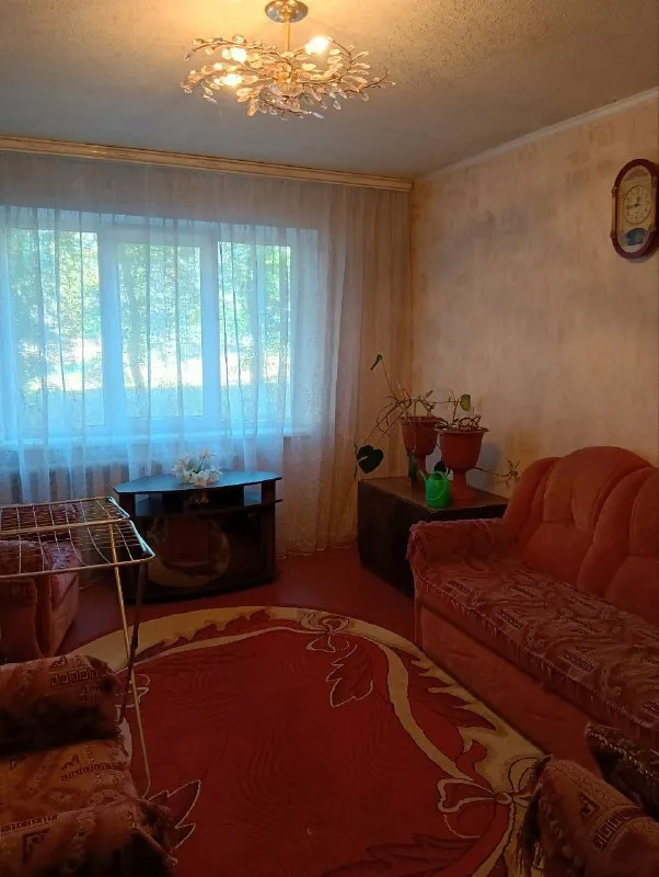 Продам 3-х комнатную квартиру
🌇В мкрн магистральный, советский район, макеевка📍
✅Состояние жилое. Общая площадь - 64,7 м2. Этаж - 1/9. Не угловая.
✅Квартира полностью готова к заселению.
🎁Новому хозяину остается мебель и техника (холодильник, стиральная машина, нагревательный бак).
✅В квартире установлены пластиковые окна. Балкон застеклен, обшит пластиком.
✅Коммуникации в рабочеи состоянии. Произведена замена системы водяных труб. Свет, вода, отопление - счетчики. Батареи - чугун. Раздельный санузел (плитка).
💰Цена - 3 млн. Руб.
📲☎️+79495525076
📲☎️+79494847559
Подписаться | дать объявление - фотография - 4