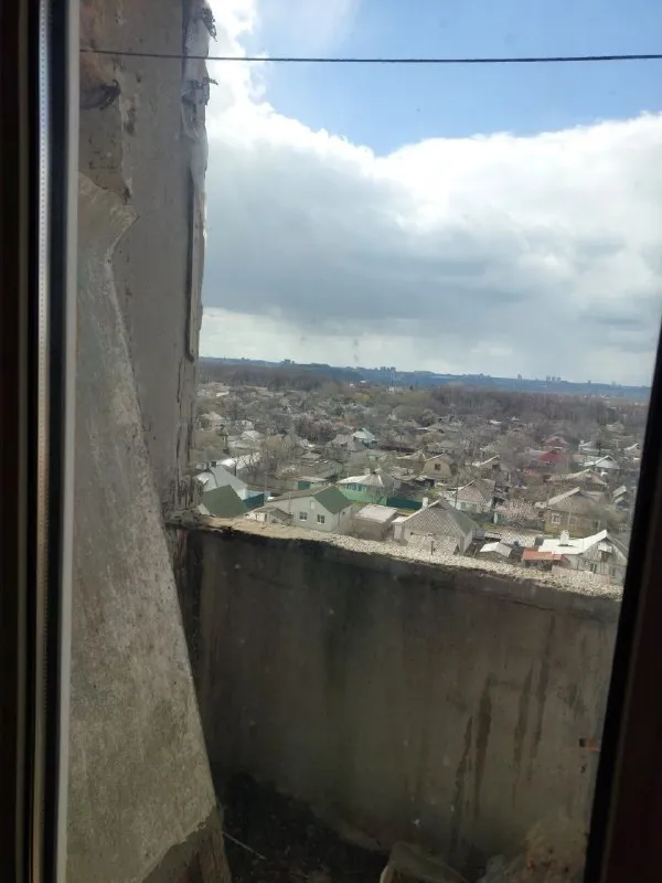🅰️🅰️🅰️🅰️🅰️🅰️

Продам

2 Комнатную квартиру

📍Г. Макеевка, мкрн. "калининский", д.16

9/9, Не угловая (есть тех. Этаж)
📍Квартира под капитальный ремонт
📍Место просто супер. Перед подъездом: детская площадка, детский садик, школа, магазин "авоська", остановка. Из всех окон шикарный, панорамный вид.

✅Документы полностью готовы к продаже. Прописаных нет. Долгов нет. Быстрая сделка.

Внимание!!! 2000000 + возможен еще торг

Более детально по телефону, вышлю больше фото
+79493823418 Инна - фотография - 6