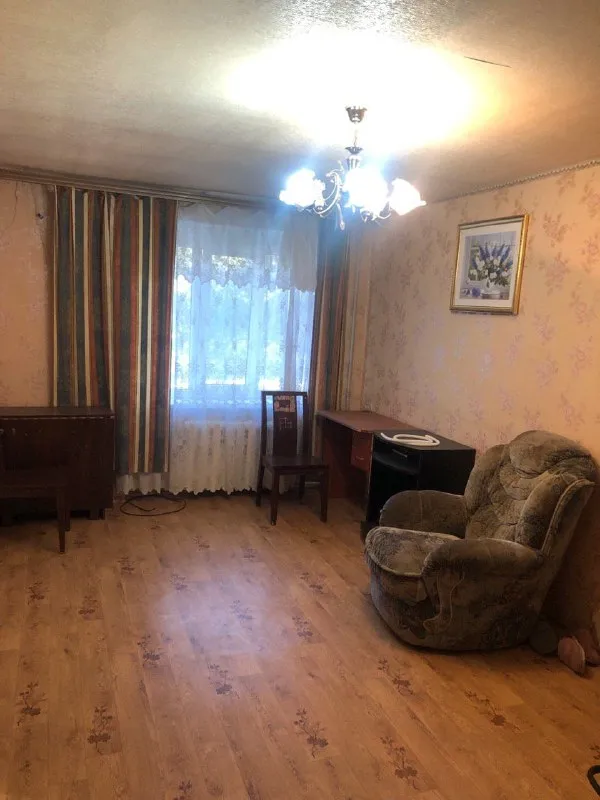 ‼️Продажа квартиры‼️

🏡Продам квартиру от собственника
🗺Г. Макеевка днр советский р-н, посёлок шахты № 21

✅Этажность–1/3 жилого дома

✅Жилое состояние первый этаж трех этажного дома
✅Централизованное и печное отопление
✅Водоснабжение есть, пластиковые окна, кирпичный дом. 40кв. М
🧾Документы готовы
🔥Собственник

💴Цена: 1🍋1 рублей
Торг. ‼️
☎️+7(949) 393-41-31

Недвижимость днр - фотография - 3