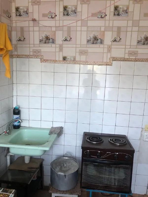 ‼️Продажа квартиры‼️

🏡Продам квартиру от собственника
🗺Г. Макеевка днр советский р-н, посёлок шахты № 21

✅Этажность–1/3 жилого дома

✅Жилое состояние первый этаж трех этажного дома
✅Централизованное и печное отопление
✅Водоснабжение есть, пластиковые окна, кирпичный дом. 40кв. М
🧾Документы готовы
🔥Собственник

💴Цена: 1🍋1 рублей
Торг. ‼️
☎️+7(949) 393-41-31

Недвижимость днр - фотография - 6