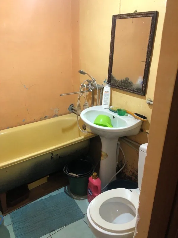 ‼️Продажа квартиры‼️

🏡Продам квартиру от собственника
🗺Г. Макеевка днр советский р-н, посёлок шахты № 21

✅Этажность–1/3 жилого дома

✅Жилое состояние первый этаж трех этажного дома
✅Централизованное и печное отопление
✅Водоснабжение есть, пластиковые окна, кирпичный дом. 40кв. М
🧾Документы готовы
🔥Собственник

💴Цена: 1🍋1 рублей
Торг. ‼️
☎️+7(949) 393-41-31

Недвижимость днр - фотография - 7