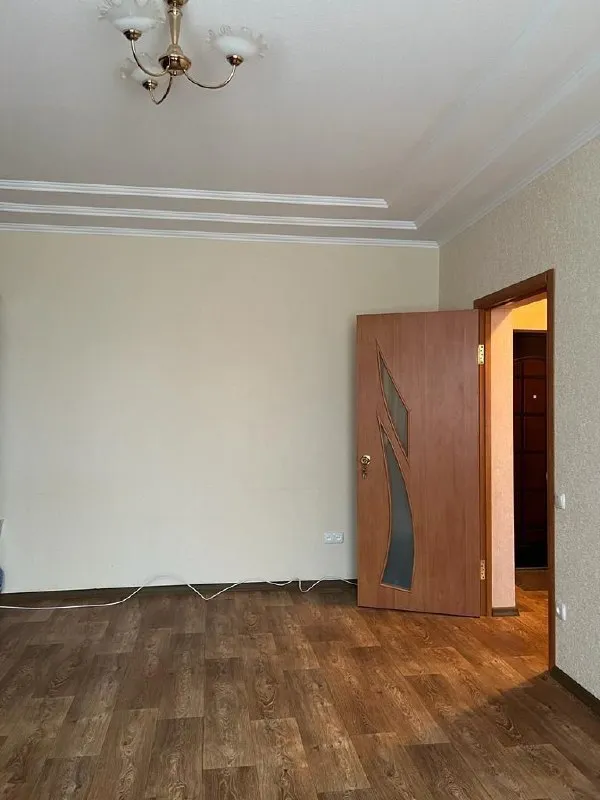 🅰️🅰️🅰️🅰️🅰️🅰️ 🅰️🅰️🅰️🅰️

Срочно продам

1-Комнатную крупногабаритную квартиру

Г. Макеевка, якхз, ул. Депутатская, дом 196а

✅Сталинка, 36м²
✅Отличное состояние (пластиковые окна, все коммуникации новые, на все счётчики, газовая колонка, кондиционер)
3/3 Не угловая
✅Крыша домиком, после капитального ремонта
✅Очень тёплая
✅В подвале дома есть кладовка-комната (со стеллажами, замыкается).

Место просто супер
Больница, садик, школа, магазины, остановка в шаговой доступности

Цена 2.500.000р + торг.

Очень приятный и адекватный собственник. По цене договоритесь. Квартира стоит этих денег!!!

Все вопросы и детали по телефону:

+79493823418 Инна - фотография - 8