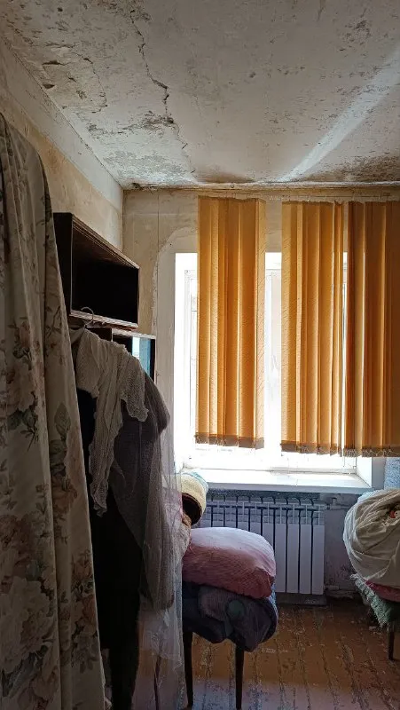 Продам 2-комнатную квартиру.
🌇Донецк, петровский р-н. Ул. Калиновского.
❗Этаж/этажность 2/2, общая площадь 43м2
❗Квартира под кап. Ремонт.
❗💰Цена 500 000 руб. + агентские.
☎Тел: +79494706765 андрей ан - фотография - 2