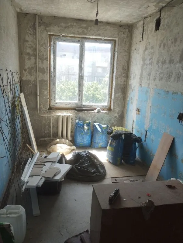 ‼️Продажа квартиры‼️

🏡Продажа 3-трехкомнатной квартиры от собственника без агенств
🗺Г. Донецк днр пролетарский р-н ул. Щетинина

✅Этажность–8/9 жилого дома
✅Общая площадь–69 м2

‼️Квартира под ремонт‼️
✅Вода доходит
Продажа со строй материалами ✅начальные работы сделаны новые окна и двери
✅В шаговой доступности садики и школа 124
🔥Собственник

💴Цена: 5🍋500.000 рублей
Торг‼️
📞Звоните
☎️+7(949) 333-45-12 Кристина

📨Подписаться - фотография - 7